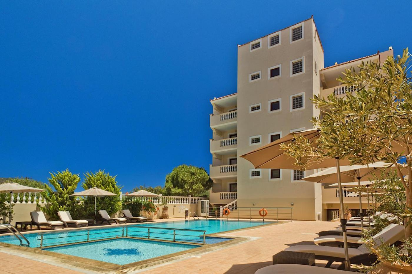 Socrates Hotel Apartments Karpathos Town  Exterior photo