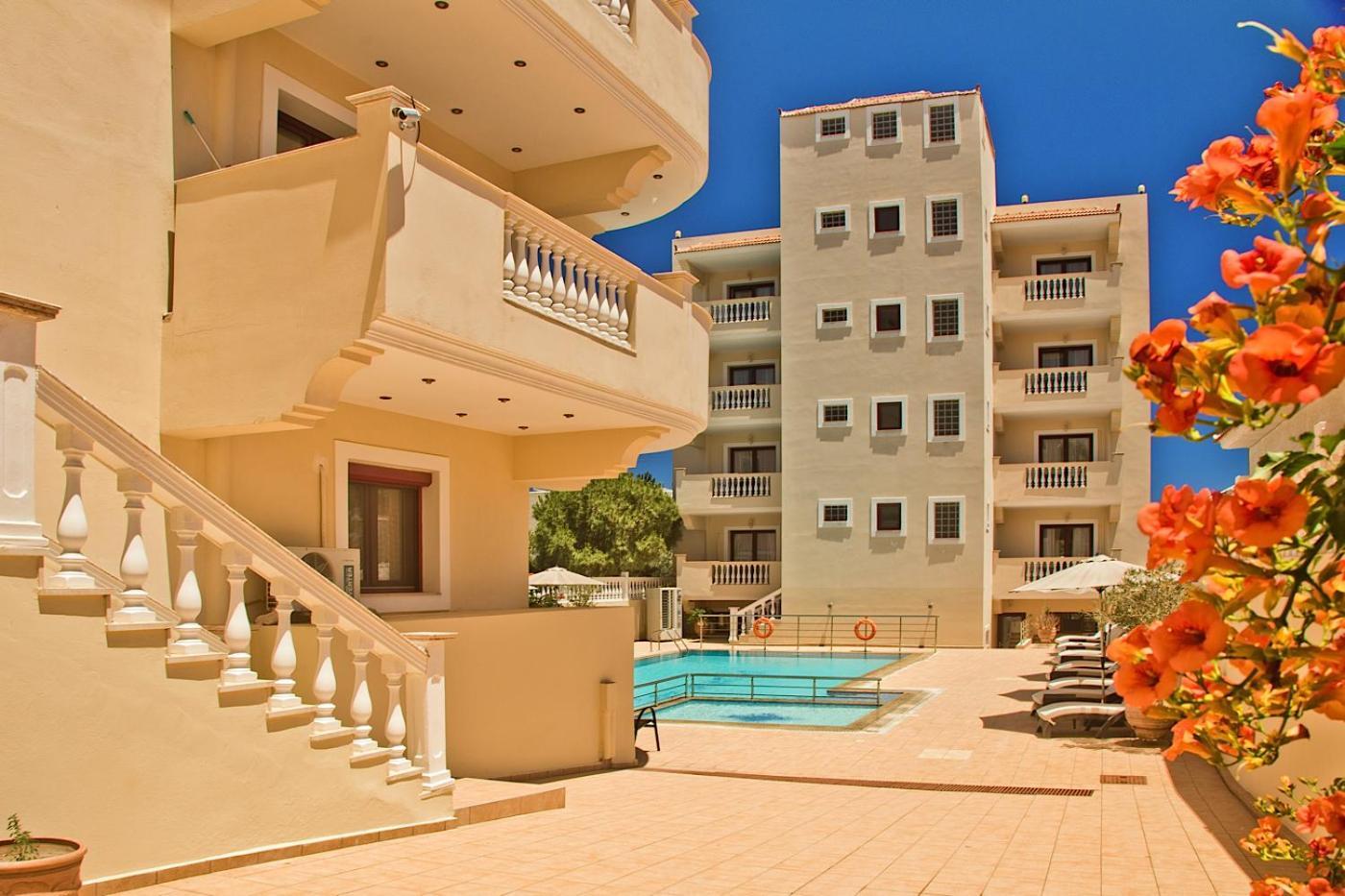Socrates Hotel Apartments Karpathos Town  Exterior photo